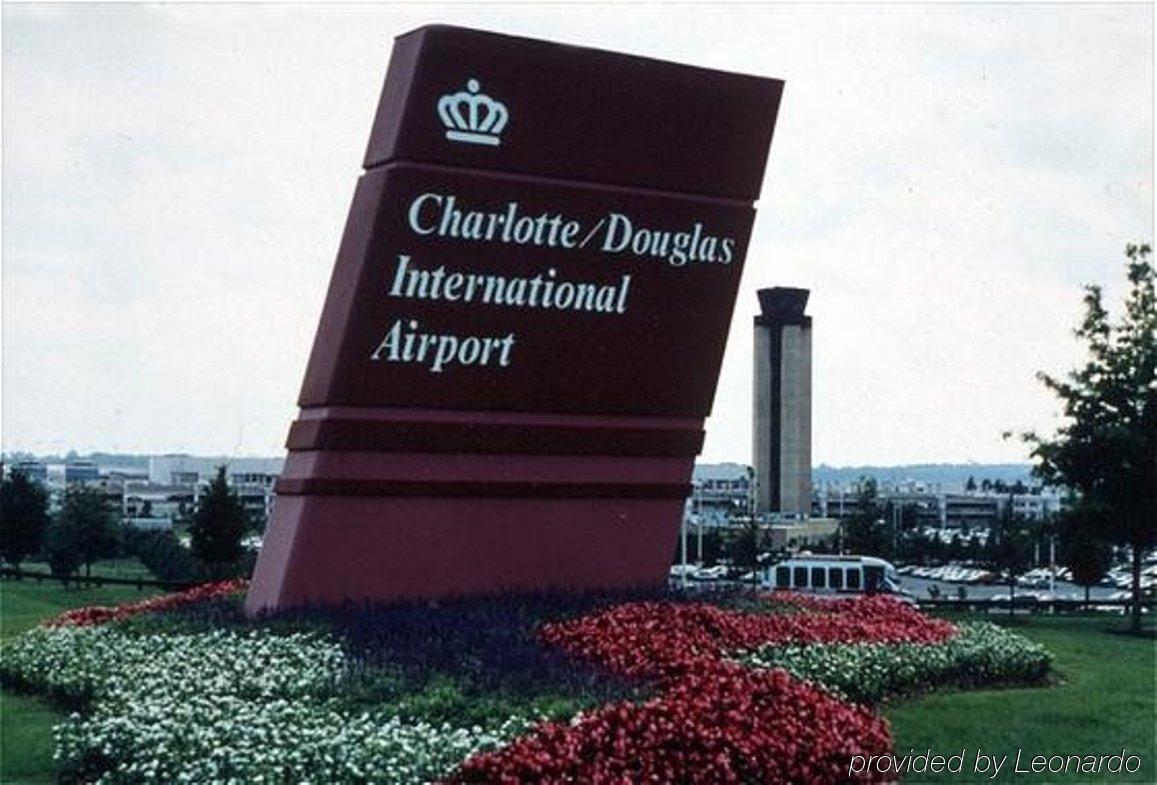 Holiday Inn Charlotte Airport, An Ihg Hotel Exterior foto